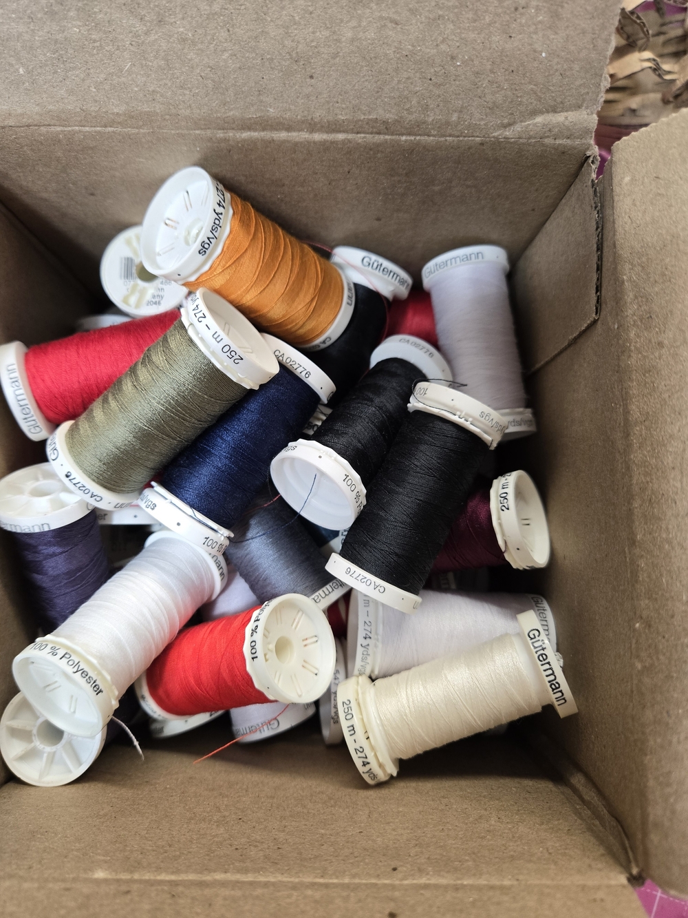 Gutermann Assorted Sewing Thread Spool Set - Multi-Color 45